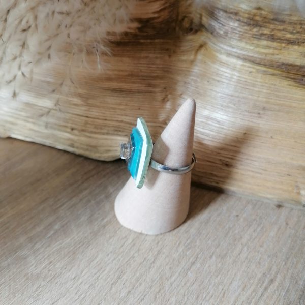 Bague en verre  blanc, bleu turquoise et argent - Image 3