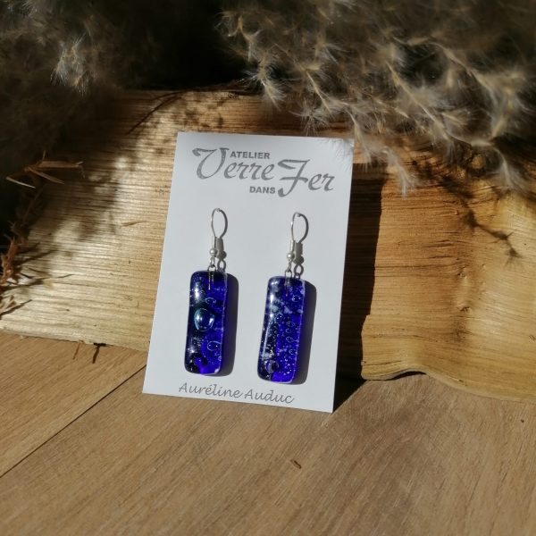 Boucles d’oreilles en verre couleur bleue électrique