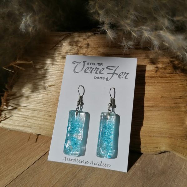 Boucles d’oreilles en verre transparente, incrusté de turquoise