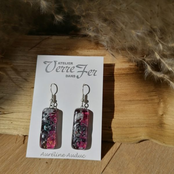 Boucles d'oreilles de couleur aubergine, incrustée de bulles bleus turquoisese - Image 3